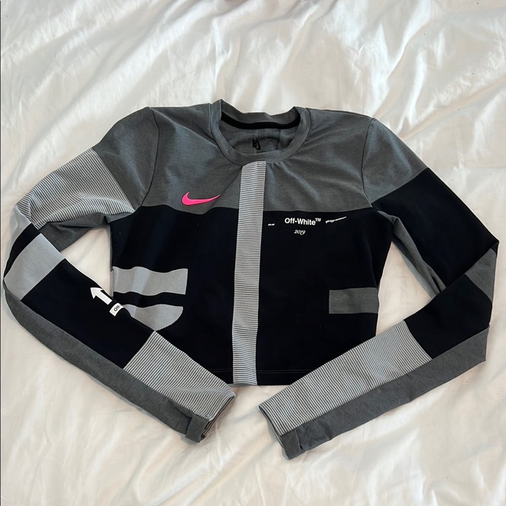 Off-White Black and Gray Crop Top